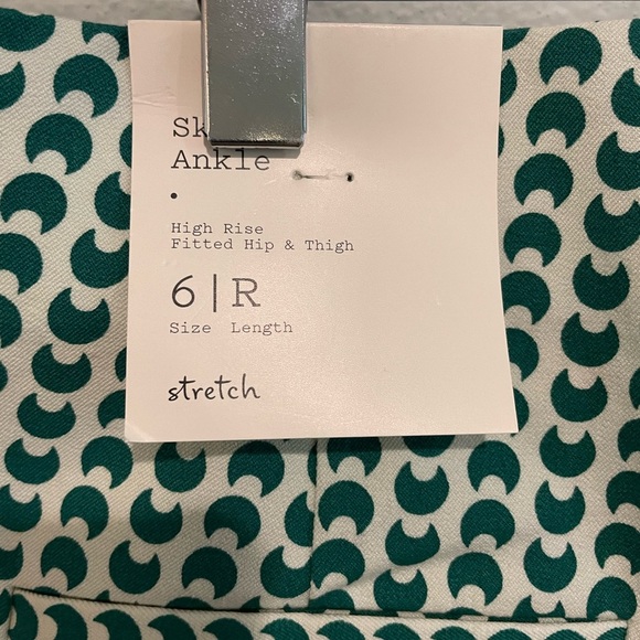 NWT A New Day Skinny Ankle High Rise Stretch Pants.  Size 6 R - Picture 4 of 5